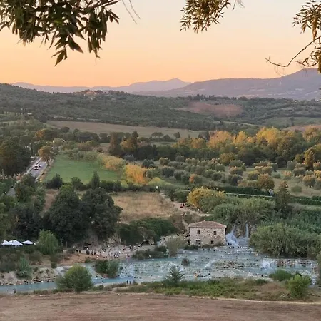 Maremma Castle Монтемерано